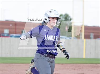 Thumbnail 1 in Madison Central @ DeSoto Central photogallery.