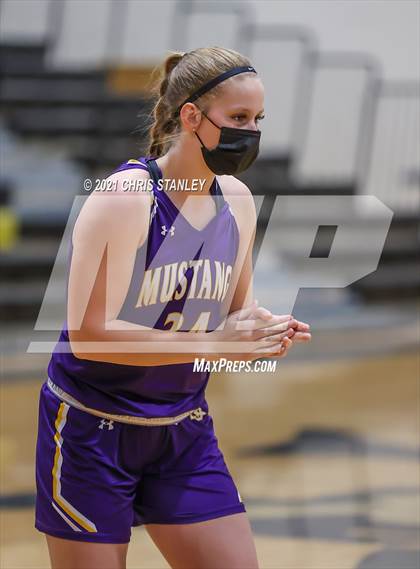 Thumbnail 2 in Sunrise Mountain @ Verrado (AIA 5A Round 1 Playoff) photogallery.