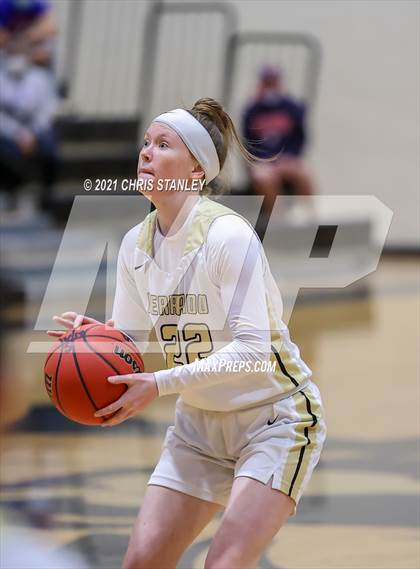 Thumbnail 1 in Sunrise Mountain @ Verrado (AIA 5A Round 1 Playoff) photogallery.
