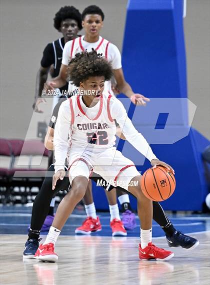 Thumbnail 1 in Riviera Prep vs Coronado (Tarkanian Classic) photogallery.