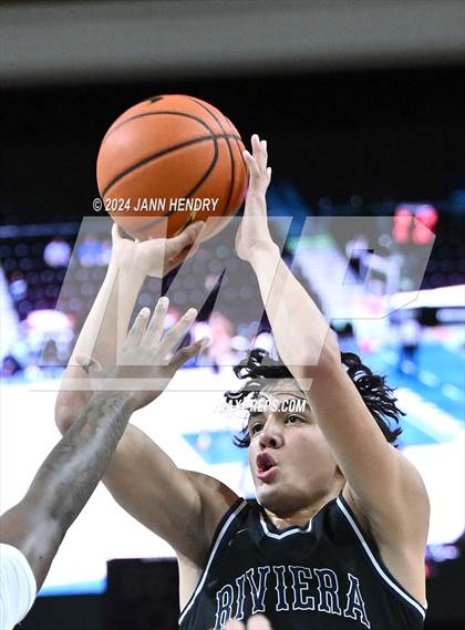 Thumbnail 2 in Riviera Prep vs Coronado (Tarkanian Classic) photogallery.