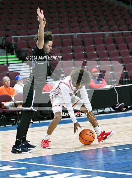 Thumbnail 3 in Riviera Prep vs Coronado (Tarkanian Classic) photogallery.