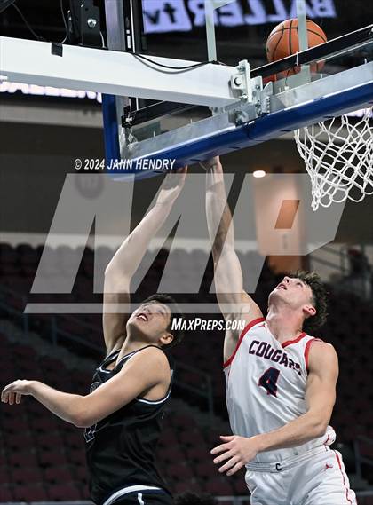Thumbnail 2 in Riviera Prep vs Coronado (Tarkanian Classic) photogallery.