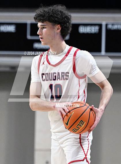 Thumbnail 2 in Riviera Prep vs Coronado (Tarkanian Classic) photogallery.