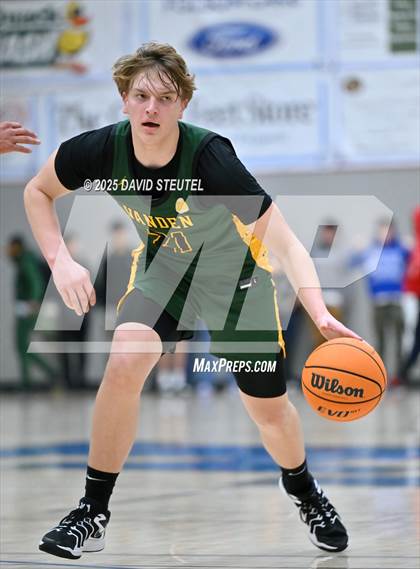 Thumbnail 3 in Vanden vs. Sheldon (Folsom New Year's Challenge) photogallery.