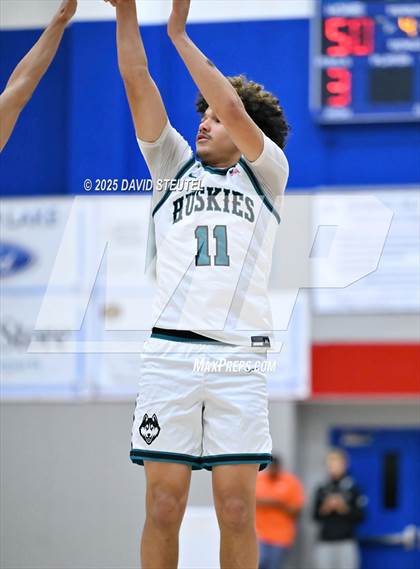 Thumbnail 2 in Vanden vs. Sheldon (Folsom New Year's Challenge) photogallery.