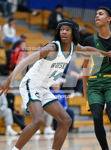 Thumbnail 2 in Vanden vs. Sheldon (Folsom New Year's Challenge) photogallery.