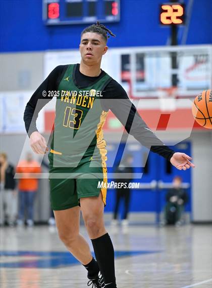 Thumbnail 3 in Vanden vs. Sheldon (Folsom New Year's Challenge) photogallery.