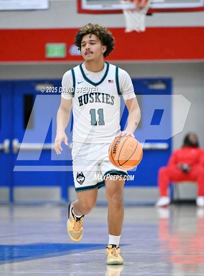 Thumbnail 2 in Vanden vs. Sheldon (Folsom New Year's Challenge) photogallery.