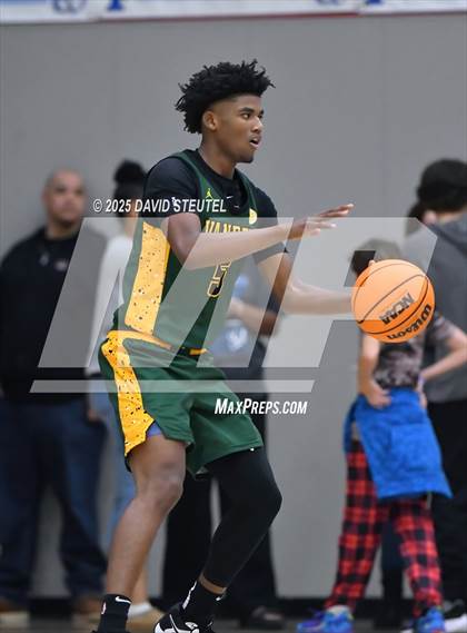 Thumbnail 3 in Vanden vs. Sheldon (Folsom New Year's Challenge) photogallery.