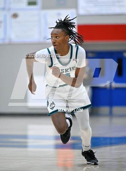 Thumbnail 2 in Vanden vs. Sheldon (Folsom New Year's Challenge) photogallery.