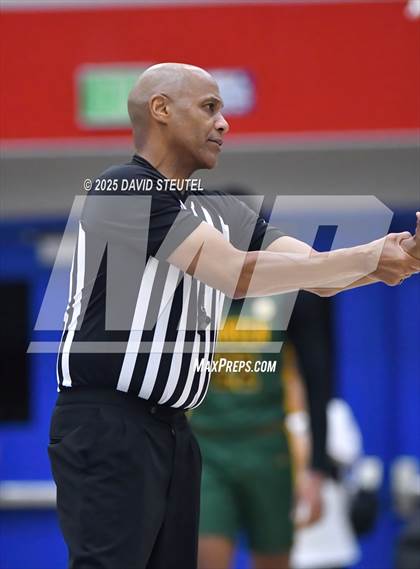 Thumbnail 3 in Vanden vs. Sheldon (Folsom New Year's Challenge) photogallery.