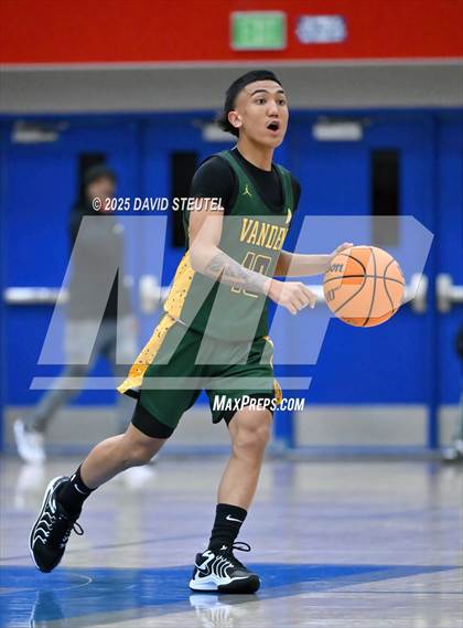 Thumbnail 3 in Vanden vs. Sheldon (Folsom New Year's Challenge) photogallery.