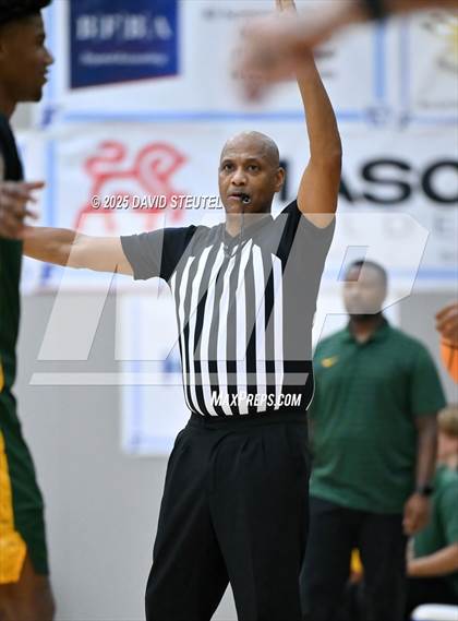 Thumbnail 1 in Vanden vs. Sheldon (Folsom New Year's Challenge) photogallery.