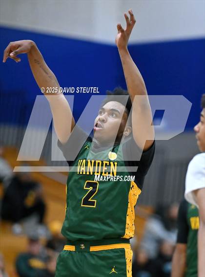 Thumbnail 2 in Vanden vs. Sheldon (Folsom New Year's Challenge) photogallery.