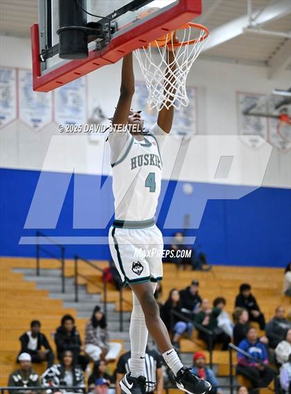 Thumbnail 1 in Vanden vs. Sheldon (Folsom New Year's Challenge) photogallery.