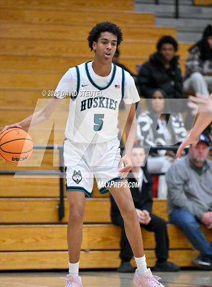 Thumbnail 2 in Vanden vs. Sheldon (Folsom New Year's Challenge) photogallery.