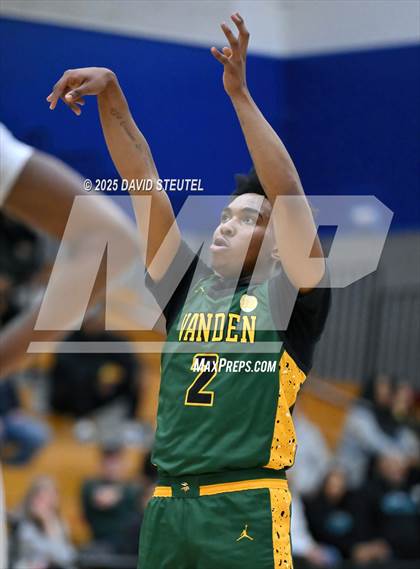 Thumbnail 3 in Vanden vs. Sheldon (Folsom New Year's Challenge) photogallery.