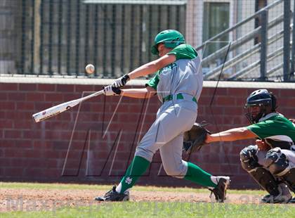Thumbnail 3 in De La Salle @ St. Mary's (Game 2) photogallery.