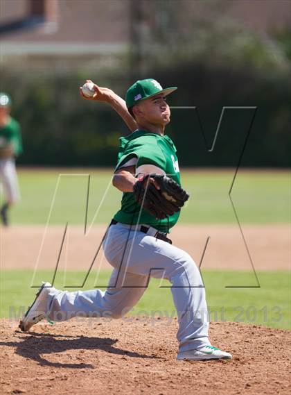 Thumbnail 3 in De La Salle @ St. Mary's (Game 2) photogallery.