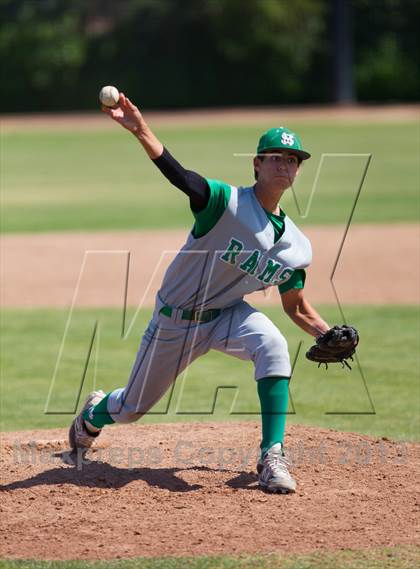 Thumbnail 1 in De La Salle @ St. Mary's (Game 2) photogallery.