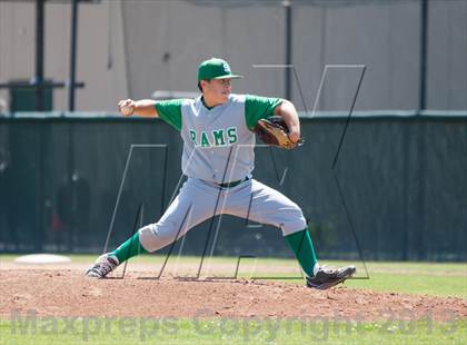Thumbnail 1 in De La Salle @ St. Mary's (Game 2) photogallery.