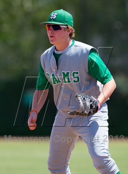 Thumbnail 1 in De La Salle @ St. Mary's (Game 2) photogallery.