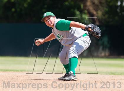 Thumbnail 3 in De La Salle @ St. Mary's (Game 2) photogallery.
