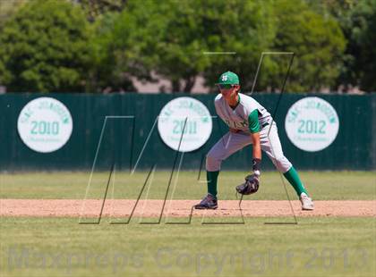 Thumbnail 2 in De La Salle @ St. Mary's (Game 2) photogallery.