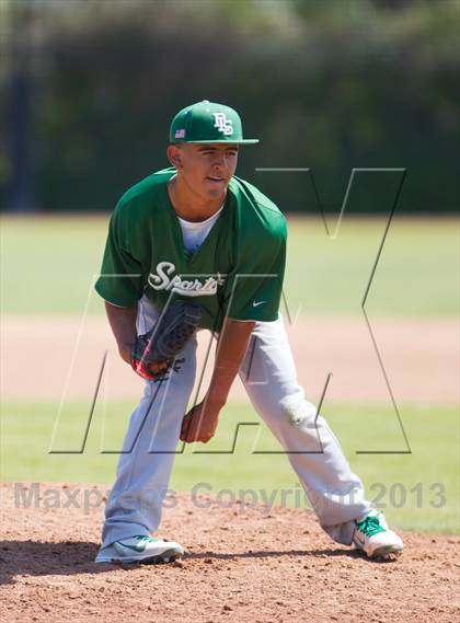 Thumbnail 1 in De La Salle @ St. Mary's (Game 2) photogallery.