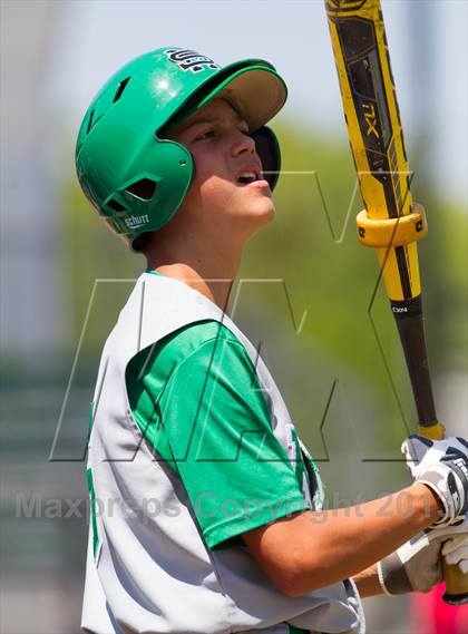 Thumbnail 3 in De La Salle @ St. Mary's (Game 2) photogallery.