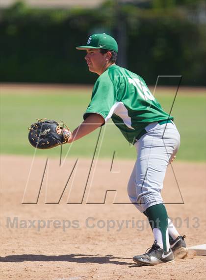 Thumbnail 3 in De La Salle @ St. Mary's (Game 2) photogallery.