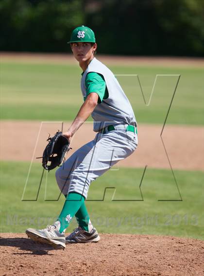 Thumbnail 3 in De La Salle @ St. Mary's (Game 2) photogallery.
