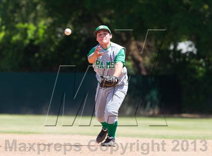 Thumbnail 2 in De La Salle @ St. Mary's (Game 2) photogallery.