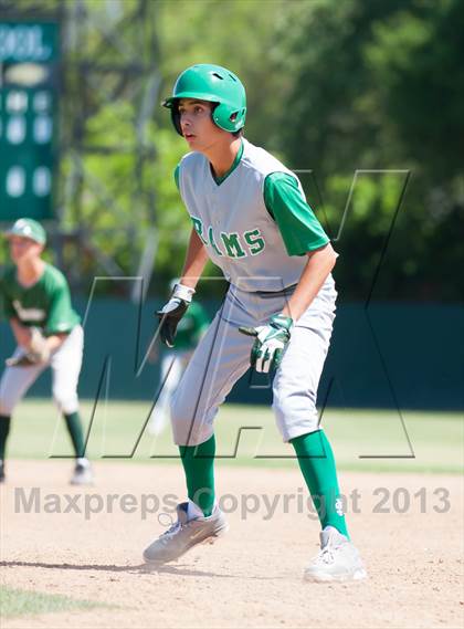 Thumbnail 2 in De La Salle @ St. Mary's (Game 2) photogallery.