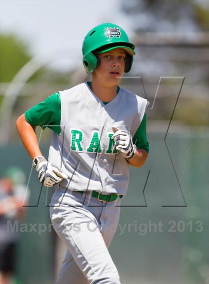 Thumbnail 1 in De La Salle @ St. Mary's (Game 2) photogallery.