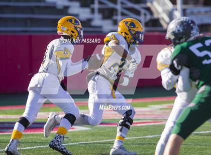 Thumbnail 1 in Lawrence vs. Westhampton Beach (Division III Long Island Championship) photogallery.