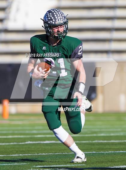 Thumbnail 1 in Lawrence vs. Westhampton Beach (Division III Long Island Championship) photogallery.