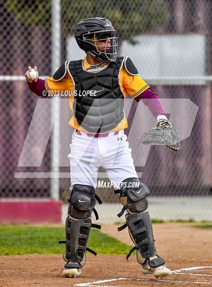 Thumbnail 2 in Alta Loma @ West Covina photogallery.