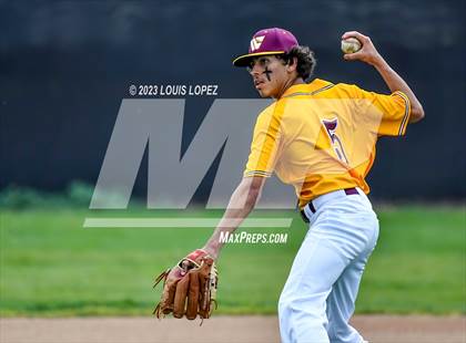 Thumbnail 2 in Alta Loma @ West Covina photogallery.