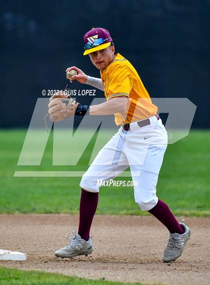 Thumbnail 2 in Alta Loma @ West Covina photogallery.