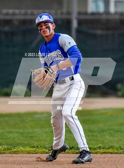 Thumbnail 2 in Alta Loma @ West Covina photogallery.