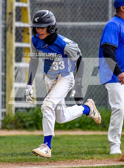 Thumbnail 3 in Alta Loma @ West Covina photogallery.
