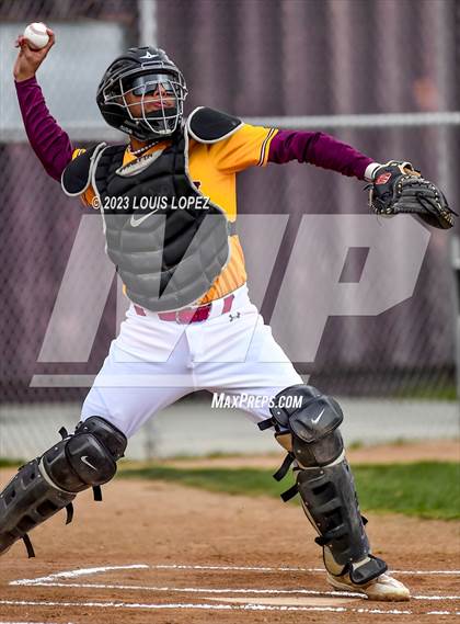 Thumbnail 1 in Alta Loma @ West Covina photogallery.