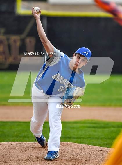 Thumbnail 1 in Alta Loma @ West Covina photogallery.