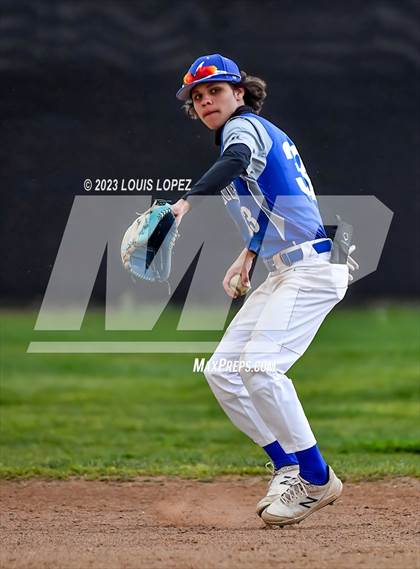 Thumbnail 1 in Alta Loma @ West Covina photogallery.