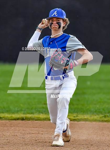 Thumbnail 1 in Alta Loma @ West Covina photogallery.