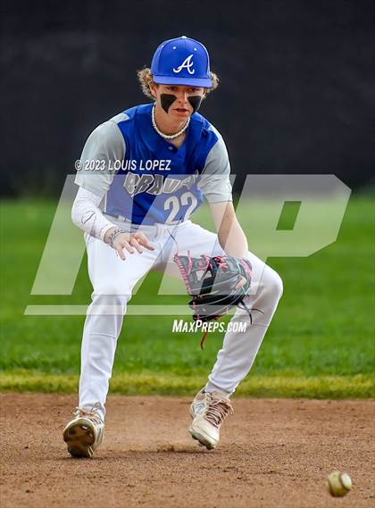 Thumbnail 3 in Alta Loma @ West Covina photogallery.