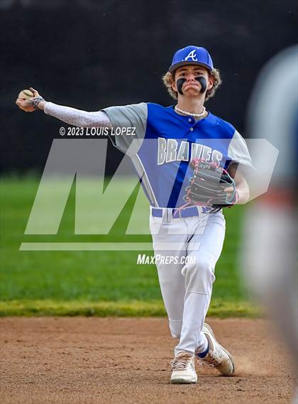 Thumbnail 3 in Alta Loma @ West Covina photogallery.