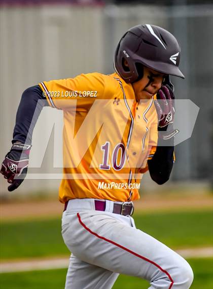 Thumbnail 3 in Alta Loma @ West Covina photogallery.